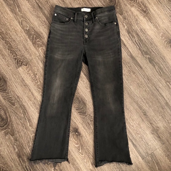 Madewell Denim - Madewell Cali Demi boot jeans destructed hem